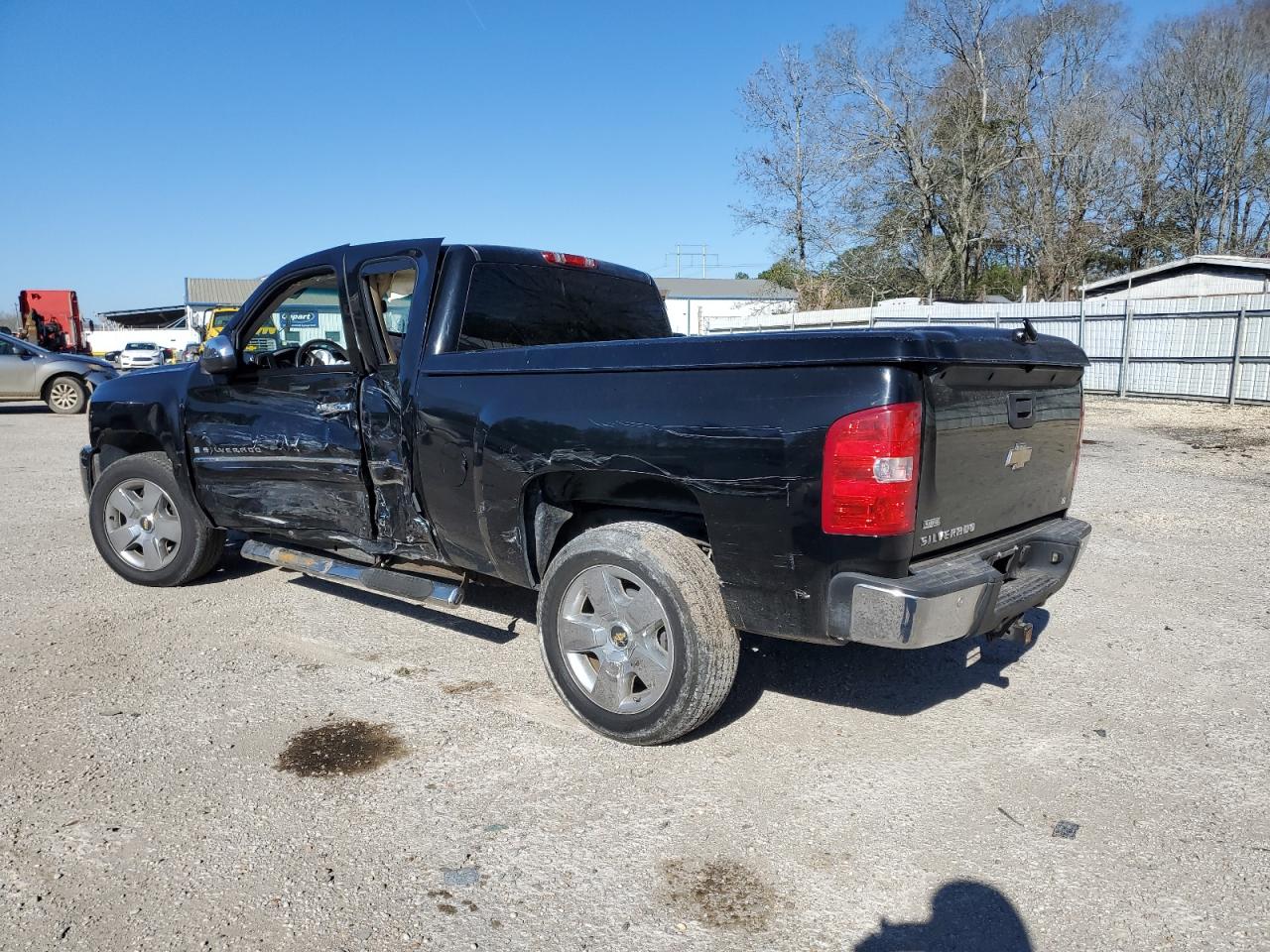 2009 Chevrolet Silverado VIN 1GCEC29079Z157514 Copart auction photo, side damage thumbnail 2
