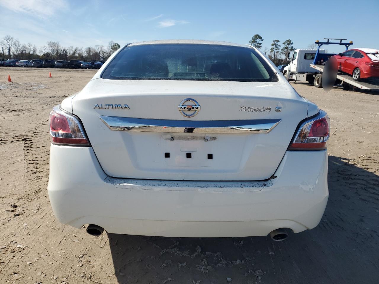 2015 Nissan Altima VIN 1N4AL3APXFN368566 Copart auction photo, front end / minor dent/scratches damage thumbnail 6