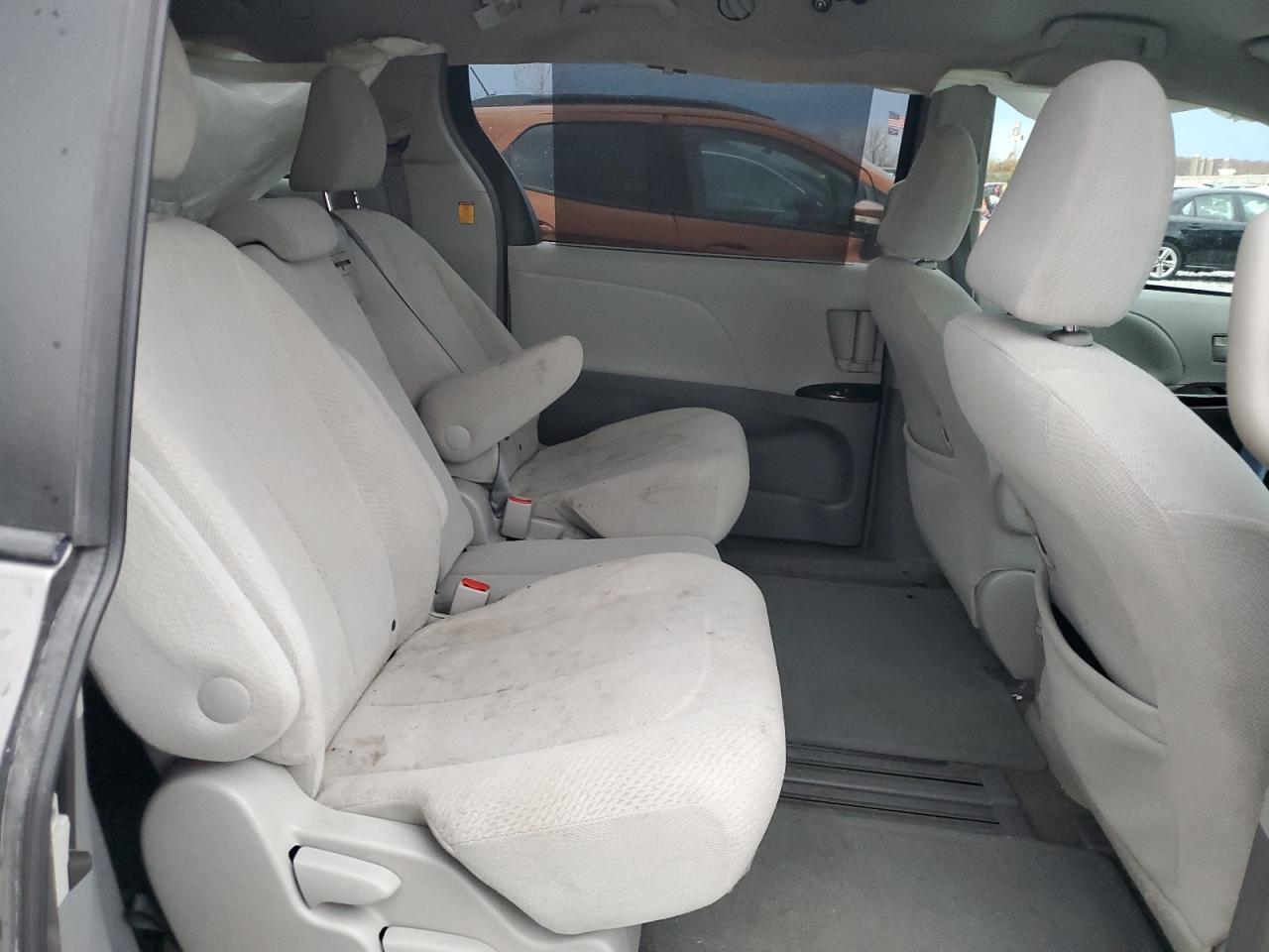 2012 Toyota Sienna VIN 5TDKK3DC3CS201725 Copart auction photo, front end / side damage thumbnail 11