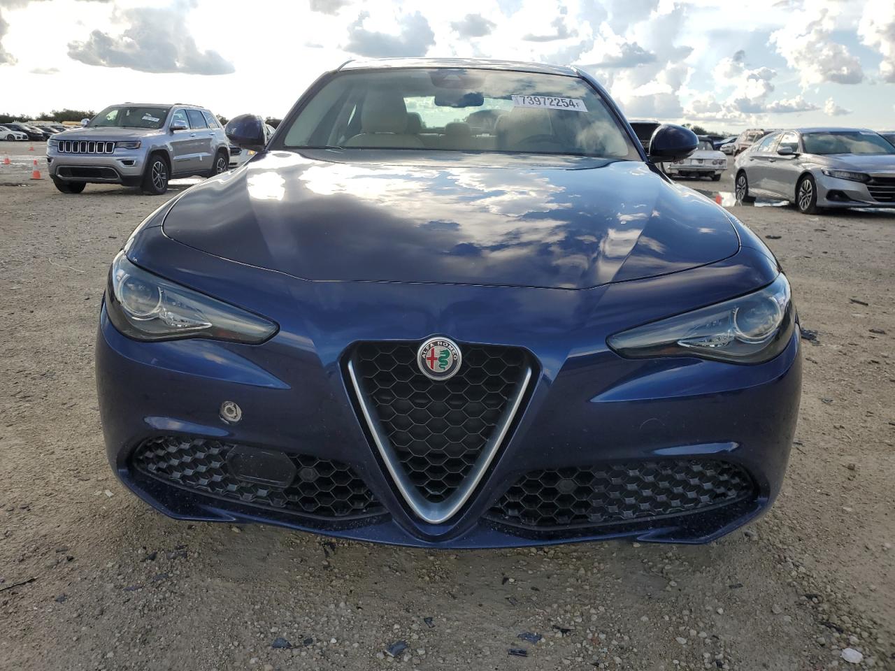 2017 Alfa Romeo Giulia VIN ZARFAECNXH7556983 Copart auction photo, water/flood damage thumbnail 5