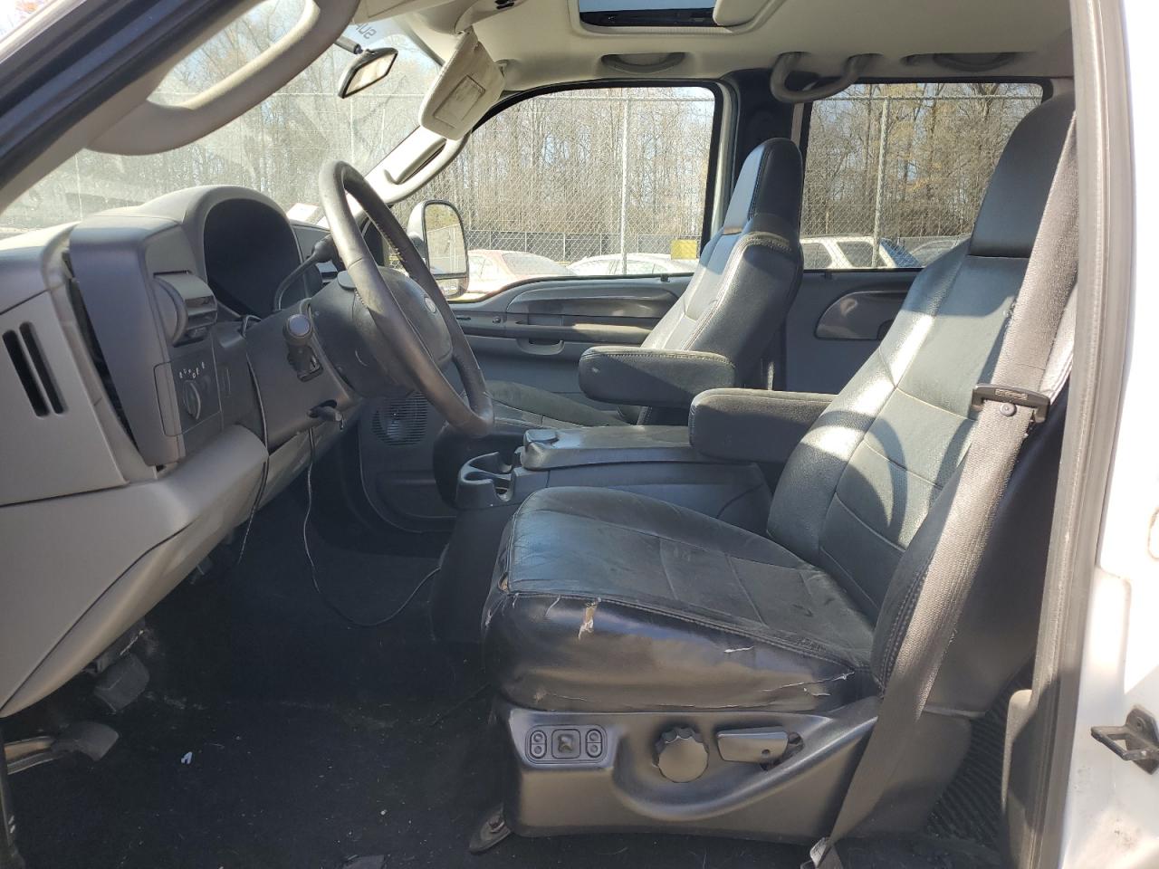 2007 Ford F250 VIN 1FTSW21PX7EA66891 Copart auction photo, all over damage thumbnail 7