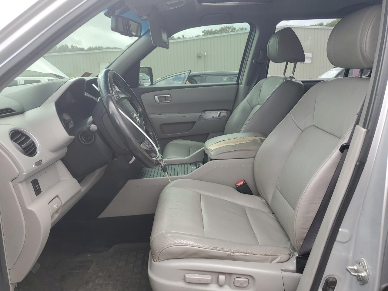 2010 Honda Pilot VIN 5FNYF4H68AB010912 Copart auction photo, rear end / undercarriage damage thumbnail 7