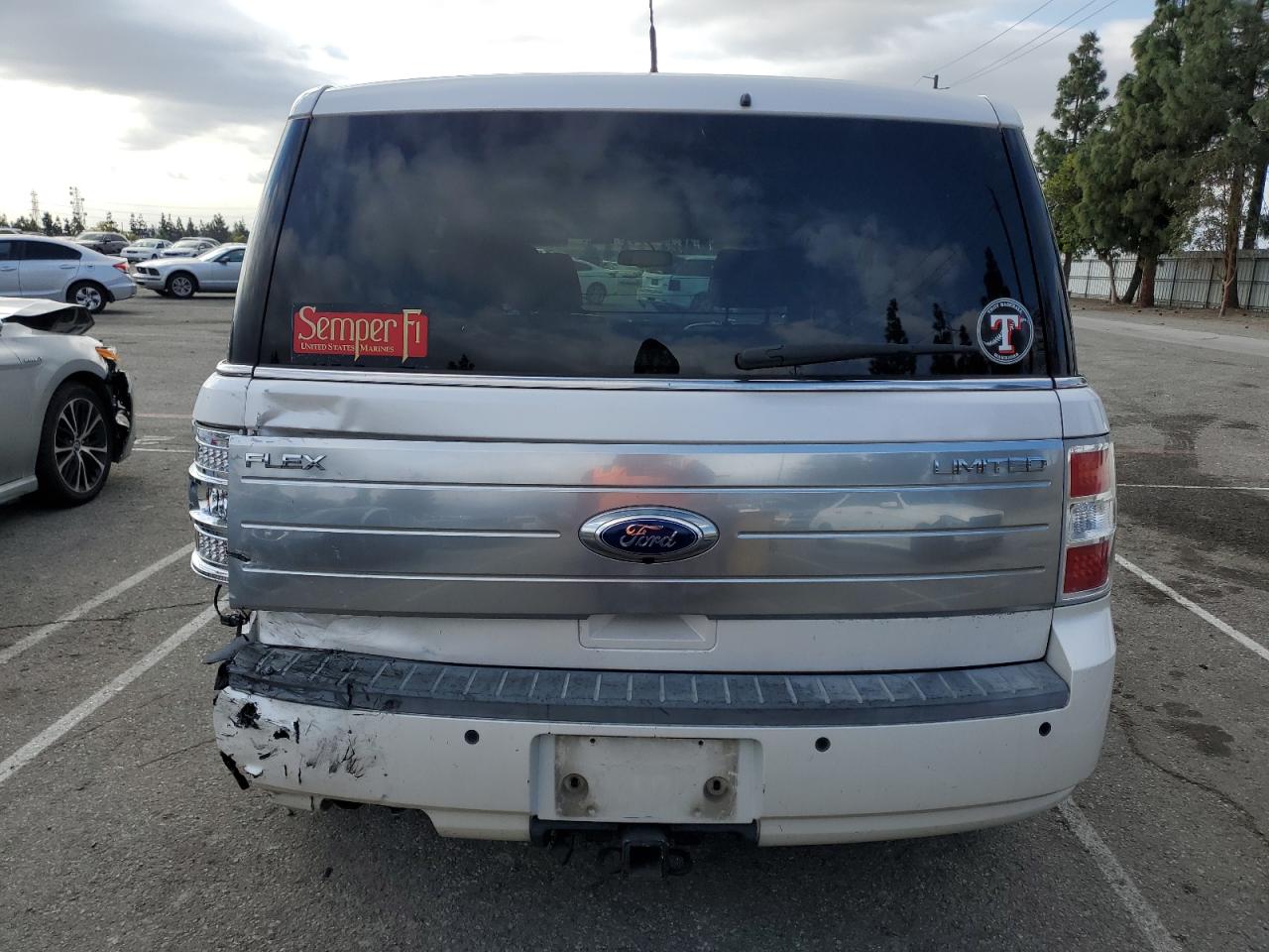 2011 Ford Flex VIN 2FMGK5DC2BBD32738 Copart auction photo, rear end damage thumbnail 6