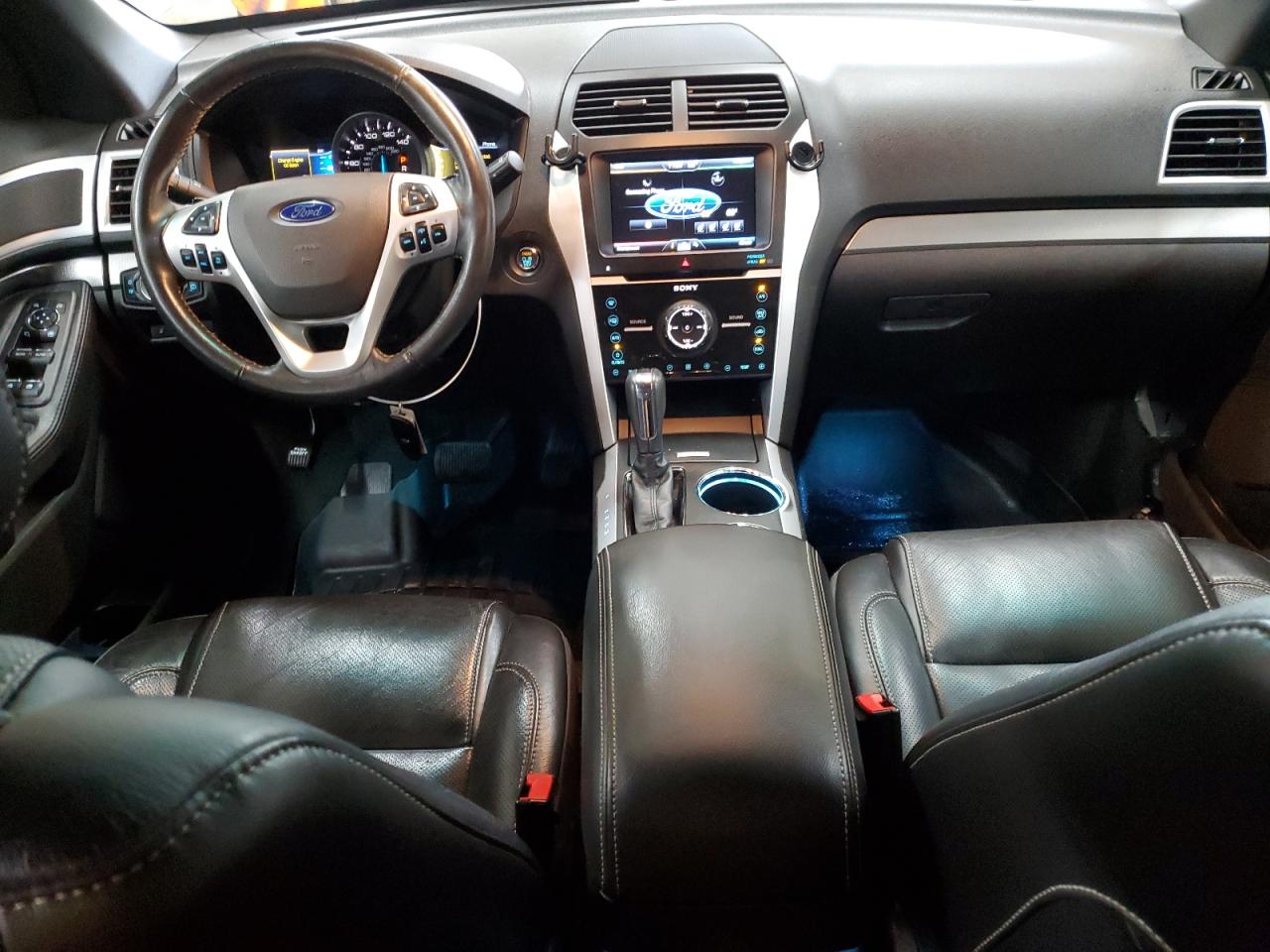 2013 Ford Explorer VIN 1FM5K8GT4DGB29527 Copart auction photo, front end / side damage thumbnail 8