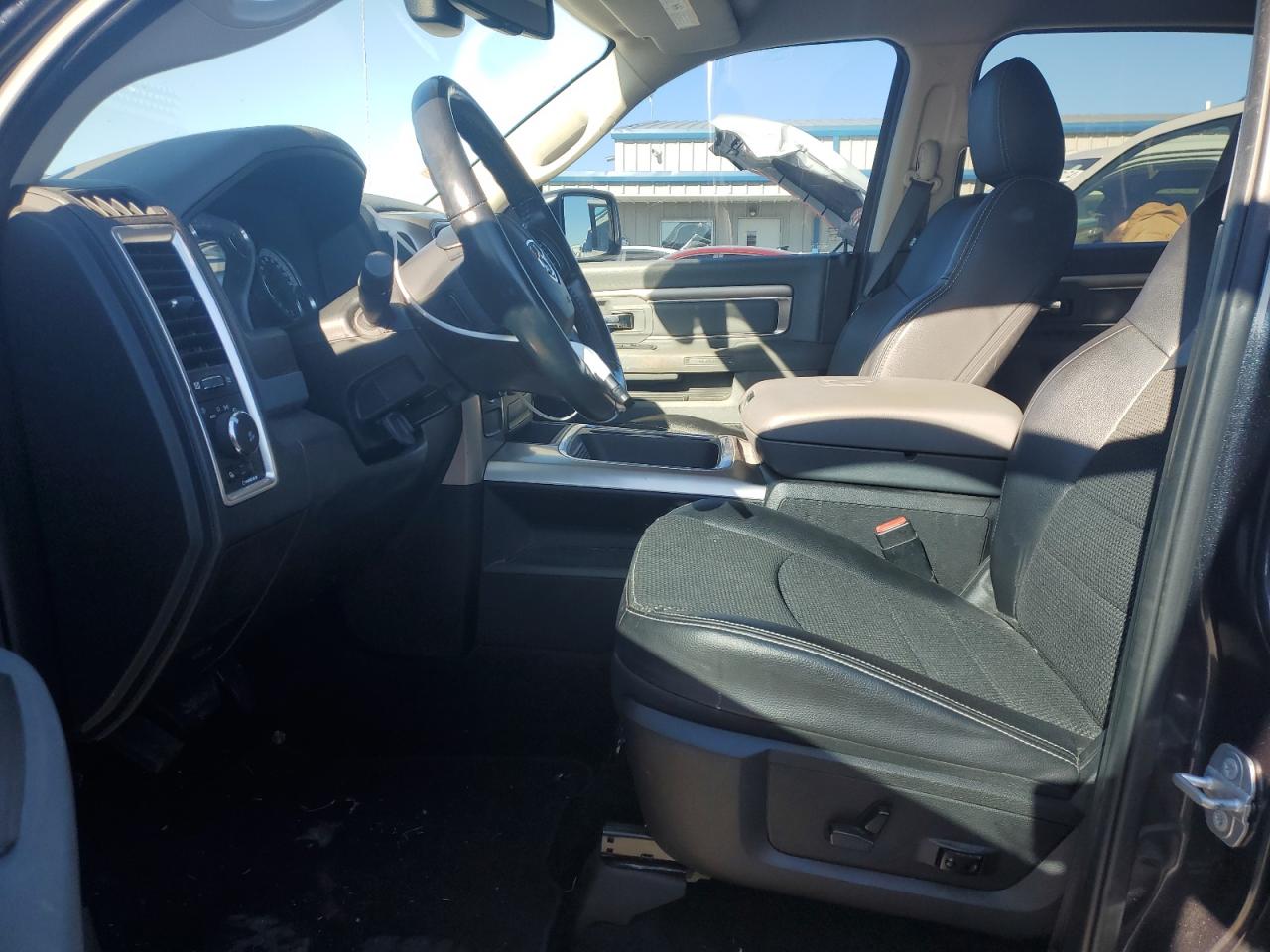 2018 RAM 1500 VIN 1C6RR6LT6JS193242 Copart auction photo, side / front end damage thumbnail 7