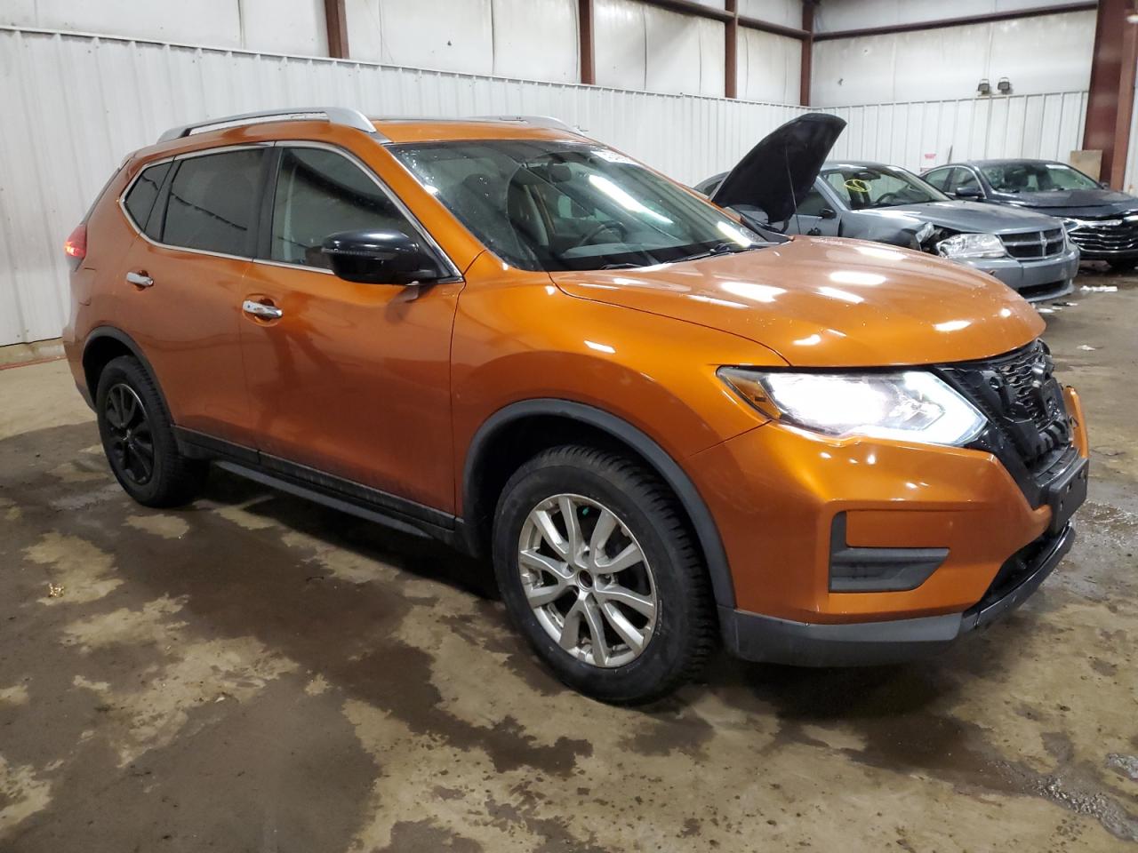 2017 Nissan Rogue VIN 5N1AT2MV5HC741330 Copart auction photo, frame damage / front end damage thumbnail 4