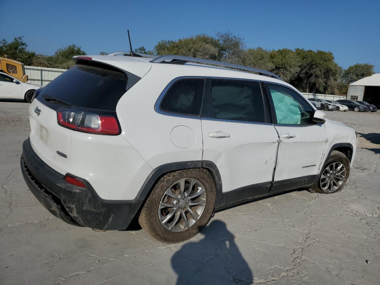 2019 Jeep Grand Cherokee VIN 1C4PJMLBXKD195245 Copart auction photo, front end / side damage thumbnail 3