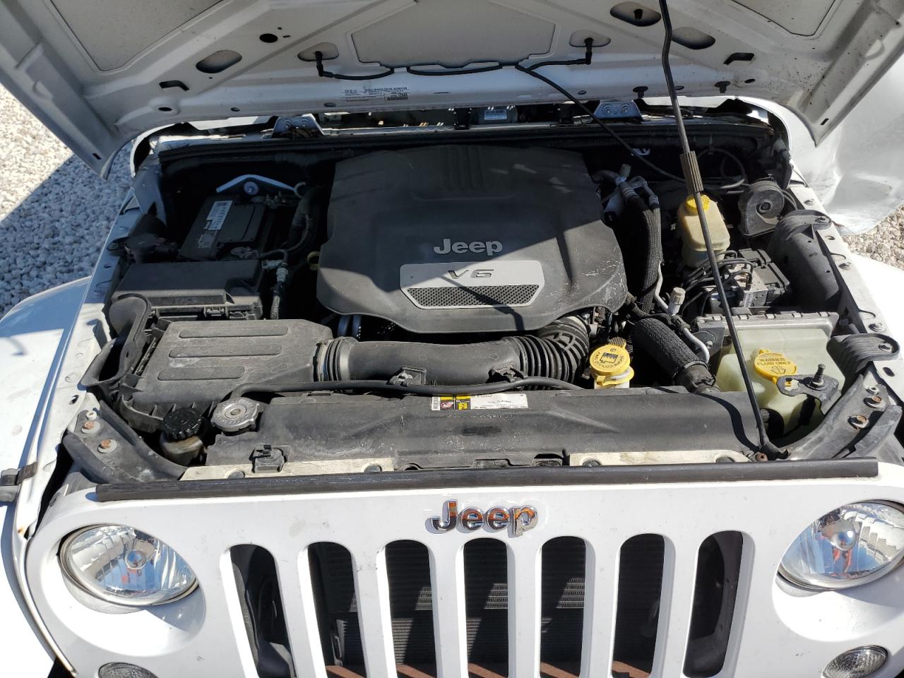 2015 Jeep Wrangler VIN 1C4HJWEG1FL699736 Copart auction photo, rollover / minor dent/scratches damage thumbnail 11
