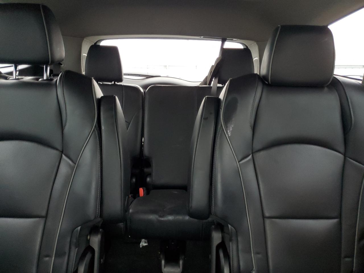 2019 Buick Enclave VIN 5GAERDKW6KJ153694 Copart auction photo, all over damage thumbnail 10