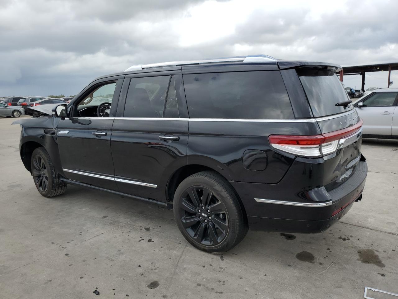 2023 Lincoln Navigator VIN 5LMJJ2KG1PEL13765 Copart auction photo, front end damage thumbnail 2