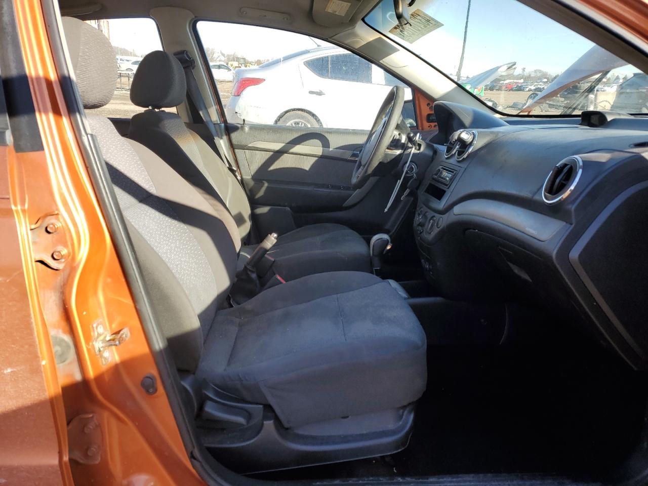 2007 Chevrolet Aveo VIN KL1TG56637B116574 Copart auction photo, side / rear end damage thumbnail 7