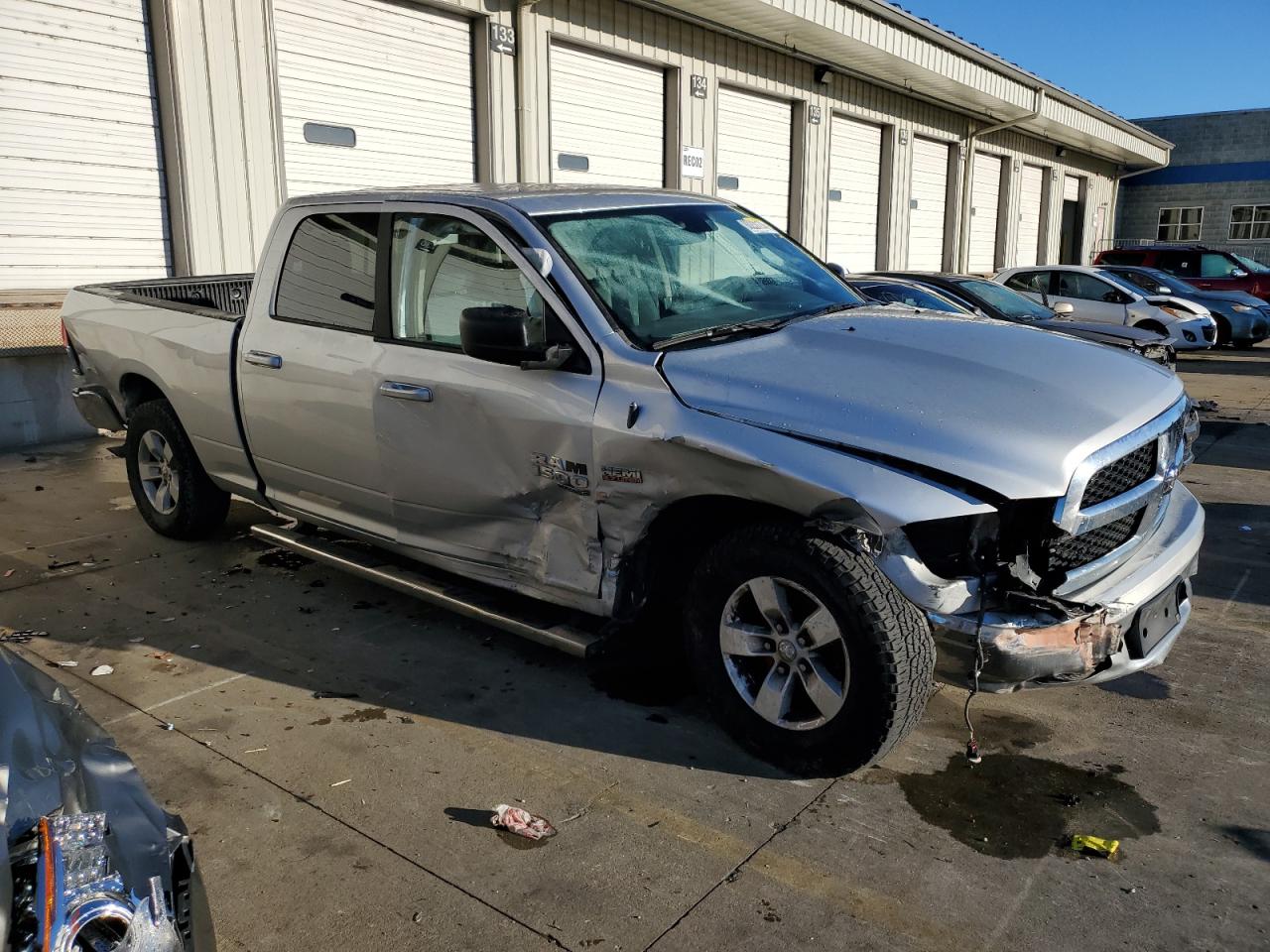 2019 RAM 1500 VIN 1C6RR7TT6KS516700 Copart auction photo, front end / side damage thumbnail 4
