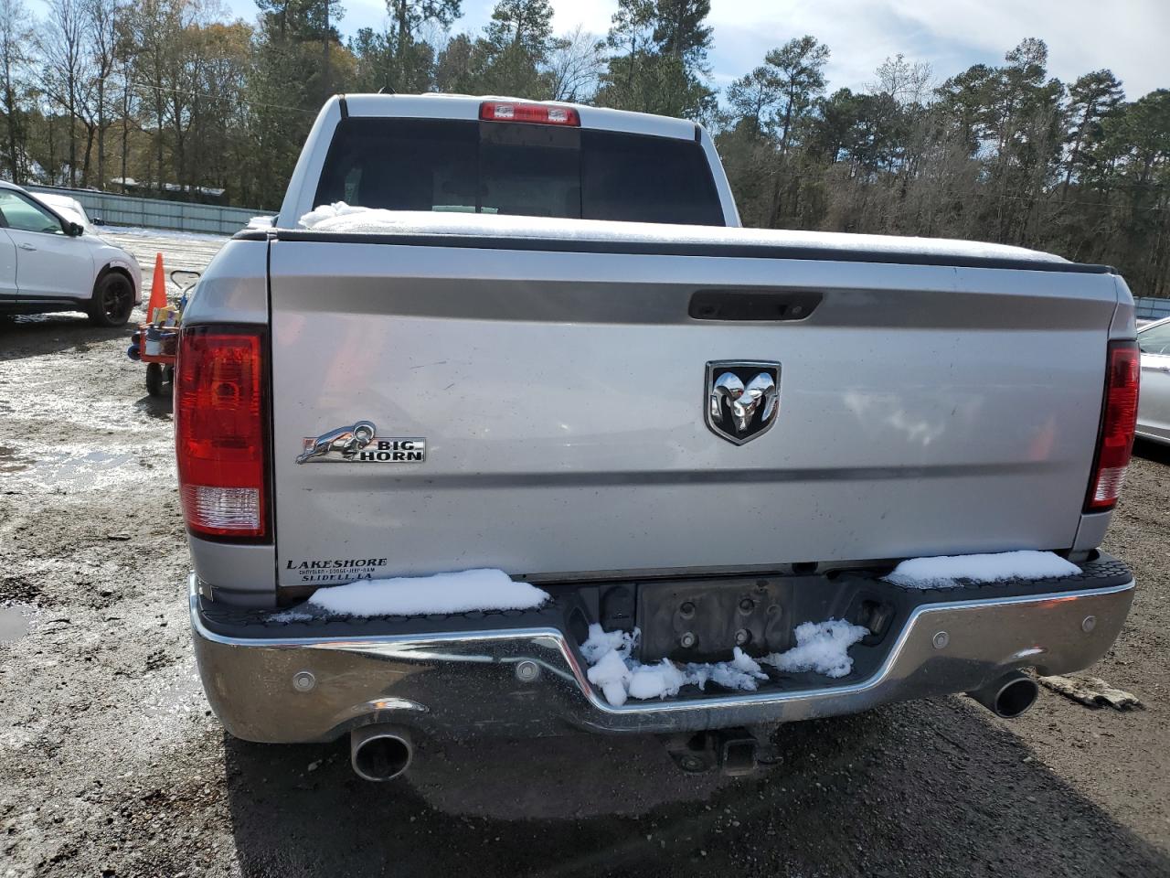 2017 RAM 1500 VIN 1C6RR6LT6HS582831 Copart auction photo, front end damage thumbnail 6