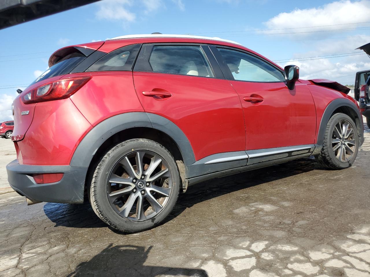 2018 Mazda CX-3 VIN JM1DKFD70J0323973 Copart auction photo, front end damage thumbnail 3