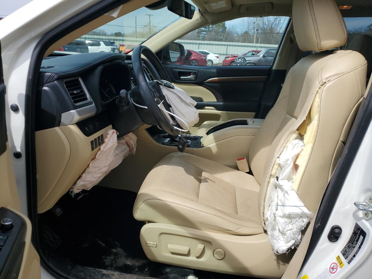 2018 Toyota Highlander VIN 5TDYZRFH4JS237261 Copart auction photo, front end / minor dent/scratches damage thumbnail 7