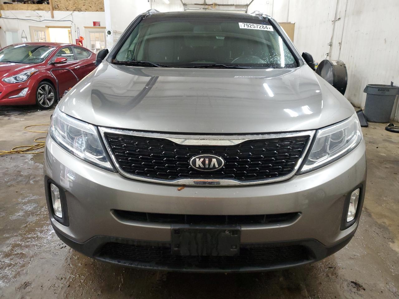 2015 KIA Sorento VIN 5XYKUDA76FG647036 Copart auction photo, mechanical / minor dent/scratches damage thumbnail 5