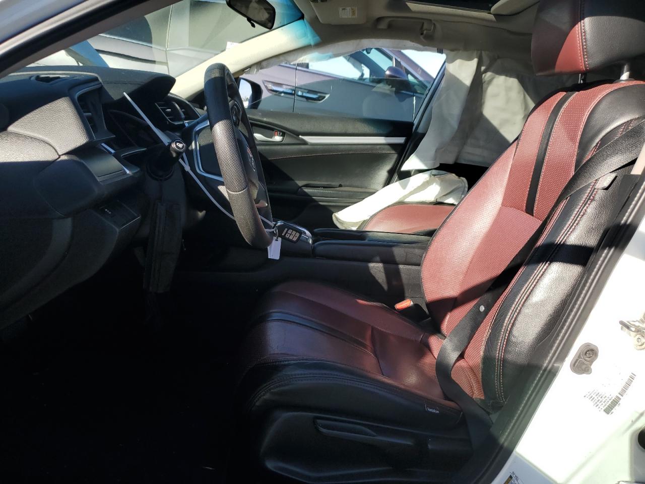 2018 Honda Civic VIN 2HGFC2F79JH525915 Copart auction photo, side / rear end damage thumbnail 7