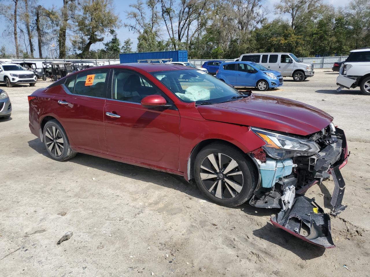 2021 Nissan Altima VIN 1N4BL4DV3MN302877 Copart auction photo, front end / side damage thumbnail 4