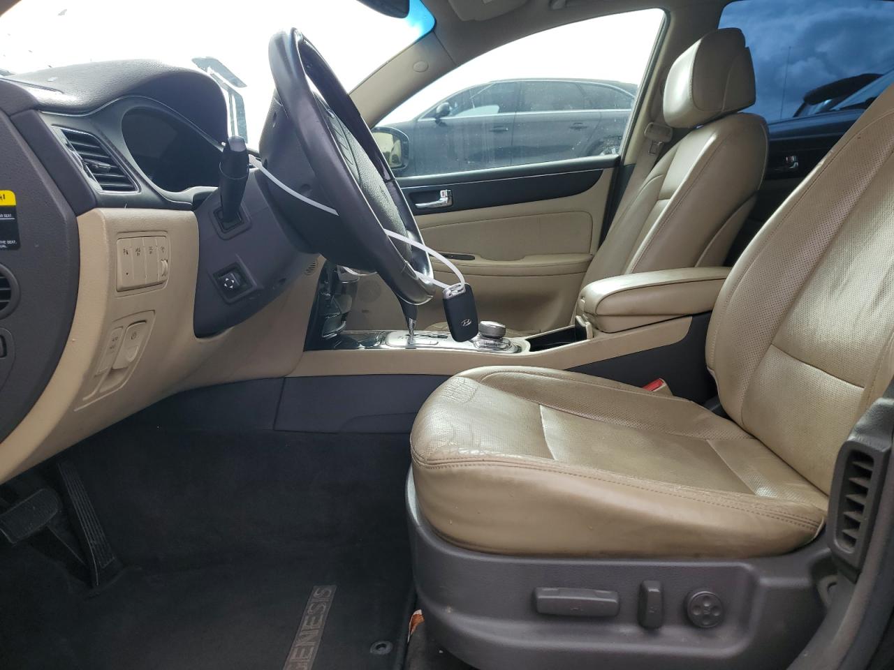 2011 Hyundai Genesis VIN KMHGC4DF3BU125027 Copart auction photo, side / rear end damage thumbnail 7