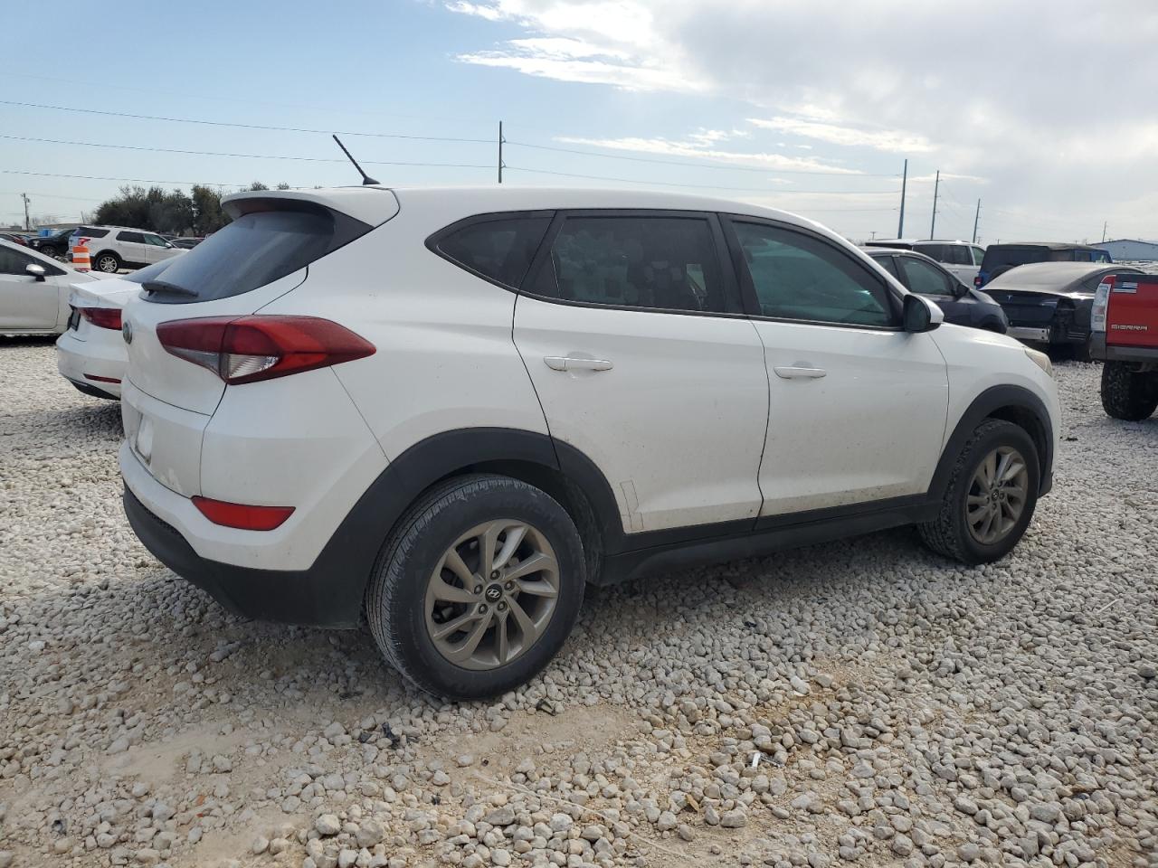 2018 Hyundai Tucson VIN KM8J23A44JU712566 Copart auction photo, normal wear damage thumbnail 3