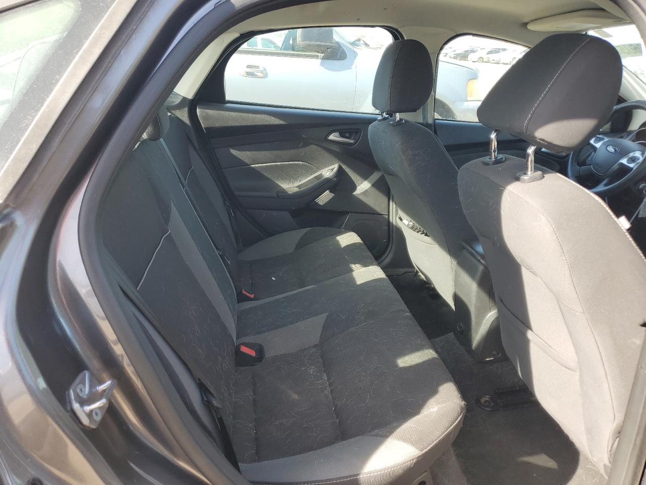 2014 Ford Focus VIN 1FADP3F26EL407677 Copart auction photo, rear end damage thumbnail 10
