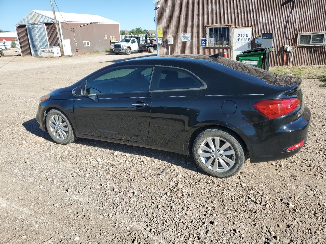 2015 KIA Forte VIN KNAFX6A8XF5371558 Copart auction photo, hail damage thumbnail 2