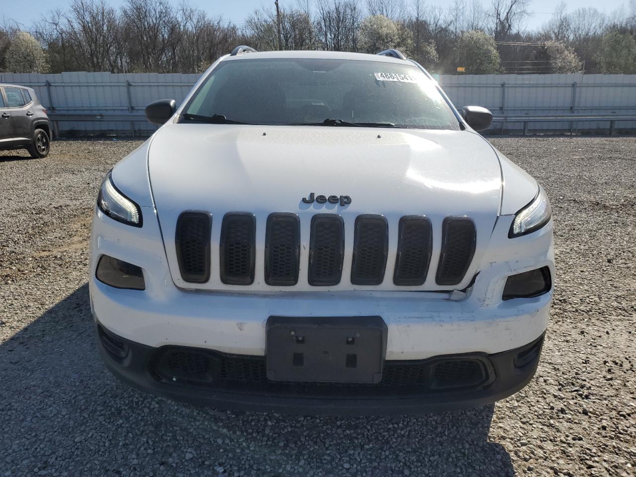 2016 Jeep Grand Cherokee VIN 1C4PJLAB4GW346573 Copart auction photo, rear end damage thumbnail 5