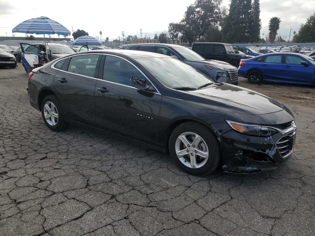 2023 Chevrolet Malibu VIN 1G1ZD5ST5PF249300 Copart auction photo, front end / minor dent/scratches damage thumbnail 4