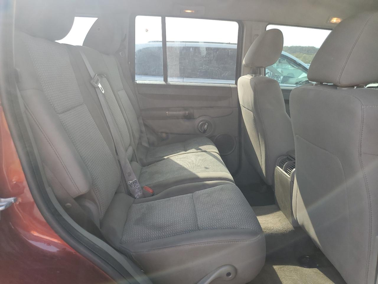 2009 Jeep Commander VIN 1J8HH48K29C514896 Copart auction photo, front end / minor dent/scratches damage thumbnail 10
