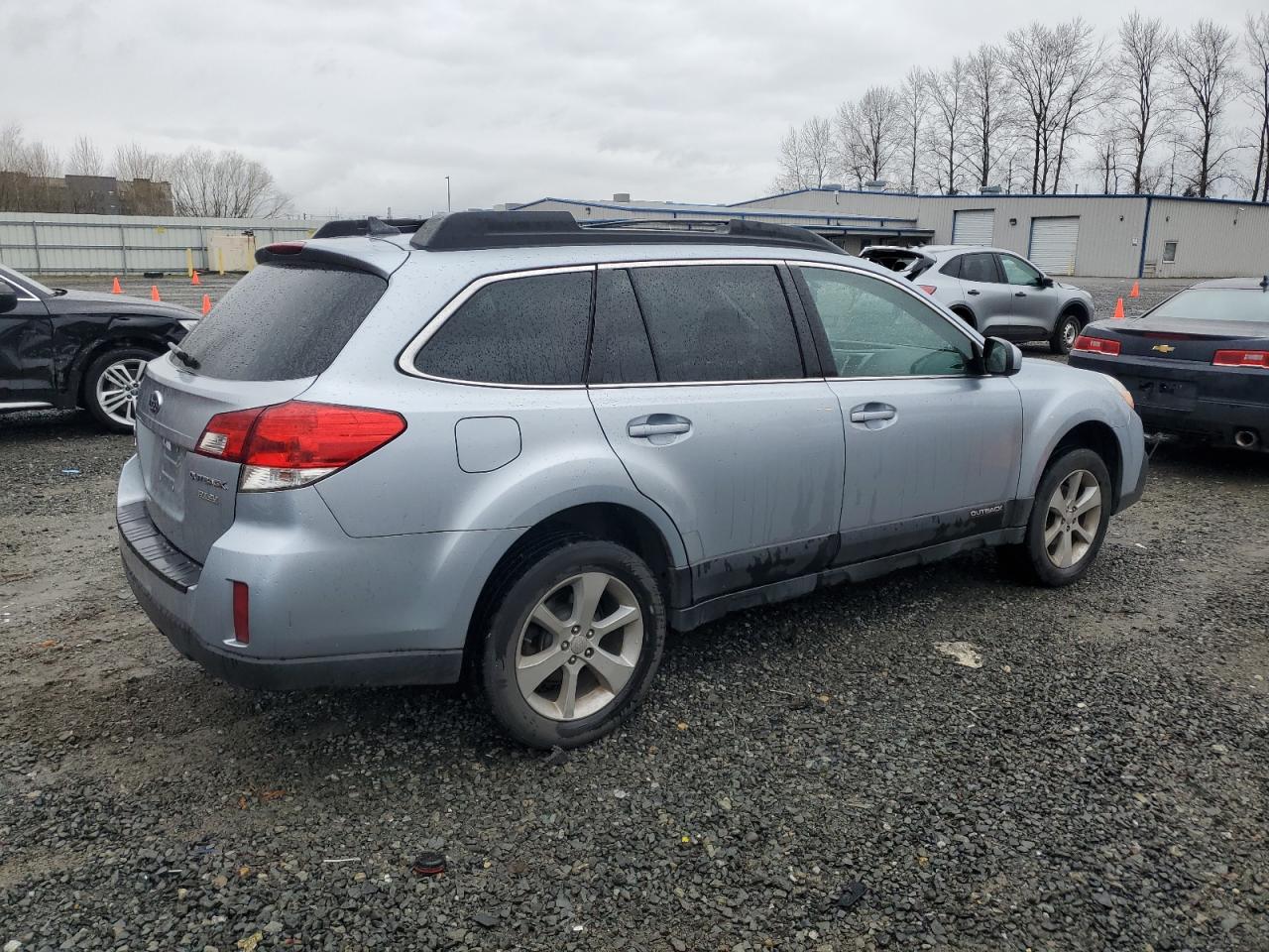 2014 Subaru Outback VIN 4S4BRBCC4E3306278 Copart auction photo, minor dent/scratches damage thumbnail 3