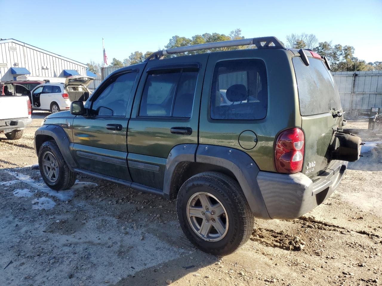 2006 Jeep Liberty (North America) VIN 1J4GL38K36W218530 Copart auction photo, side damage thumbnail 2