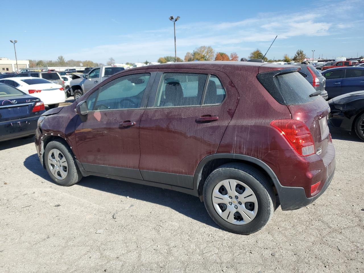 2017 Chevrolet Trax VIN 3GNCJKSBXHL207165 Copart auction photo, front end / minor dent/scratches damage thumbnail 2