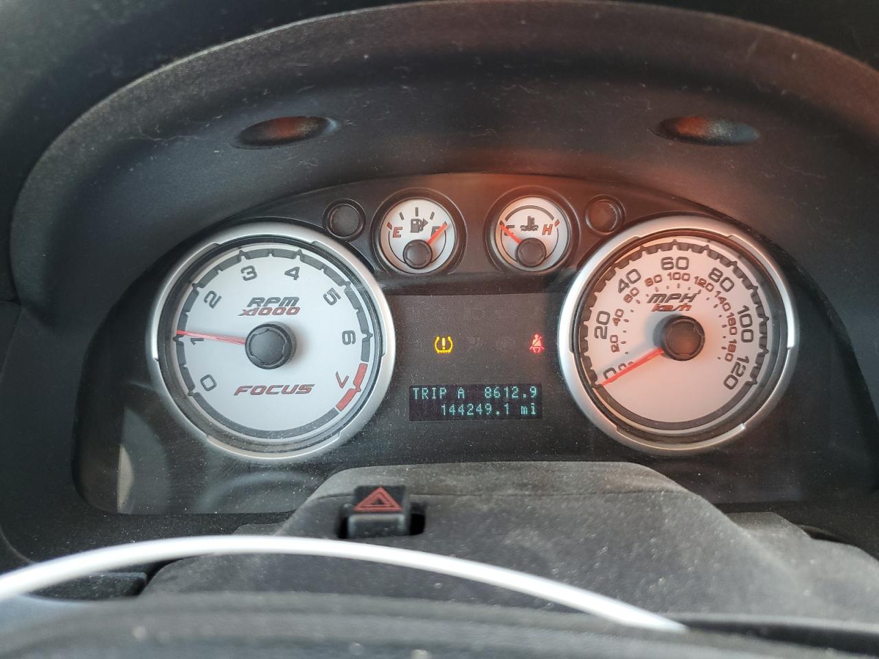 2008 Ford Focus VIN 1FAHP33N18W256136 Copart auction photo, side damage thumbnail 9