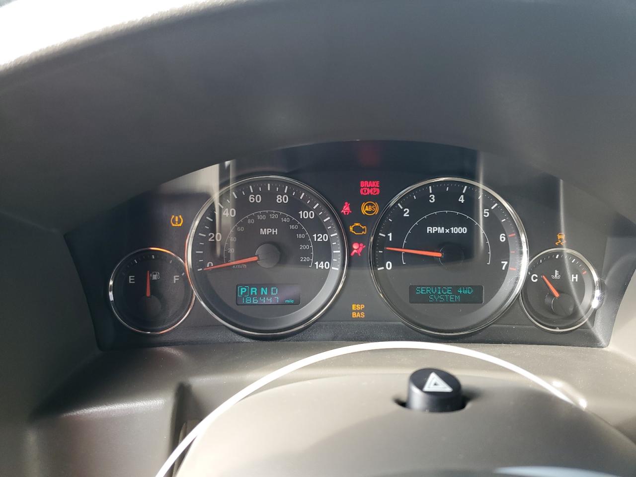 2006 Jeep Commander VIN 1J8HG58266C291301 Copart auction photo, all over damage thumbnail 9