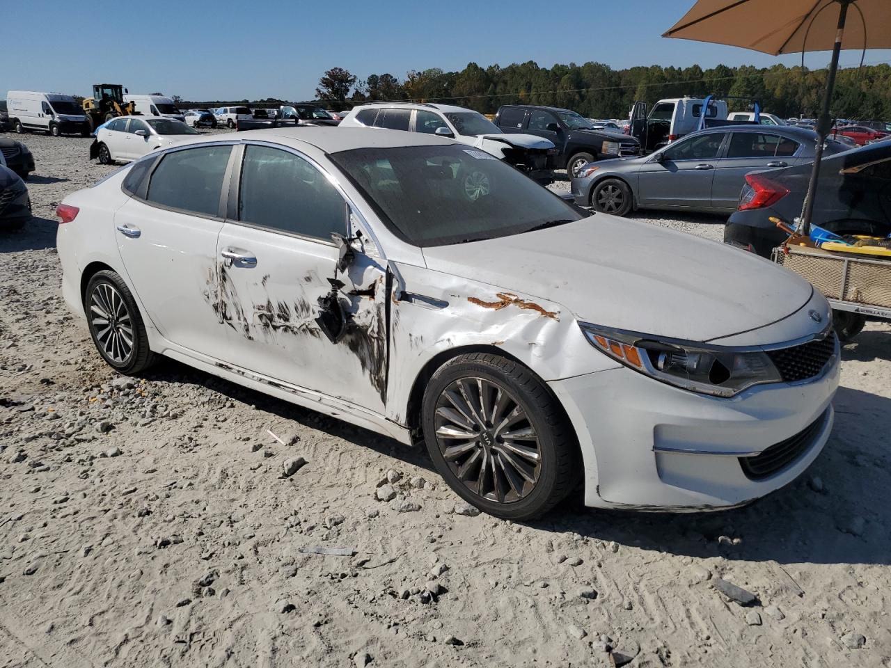 2016 KIA Optima VIN 5XXGT4L31GG073213 Copart auction photo, side / front end damage thumbnail 4