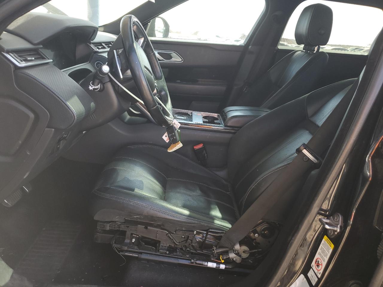 2018 Land Rover Range Rover VIN SALYL2RVXJA749588 Copart auction photo, normal wear damage thumbnail 7