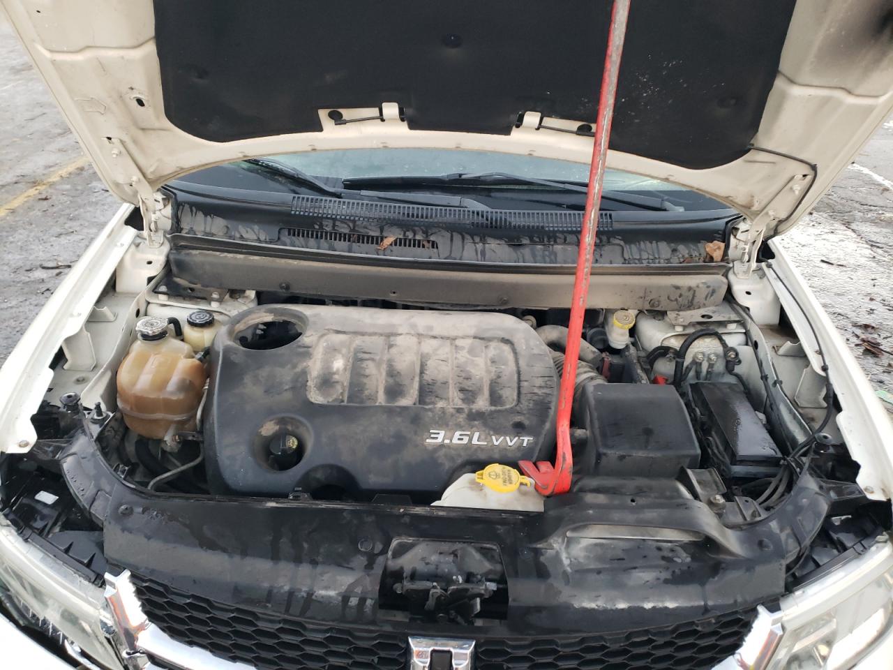 2013 Dodge Journey VIN 3C4PDCDG9DT557347 Copart auction photo, front end / minor dent/scratches damage thumbnail 13