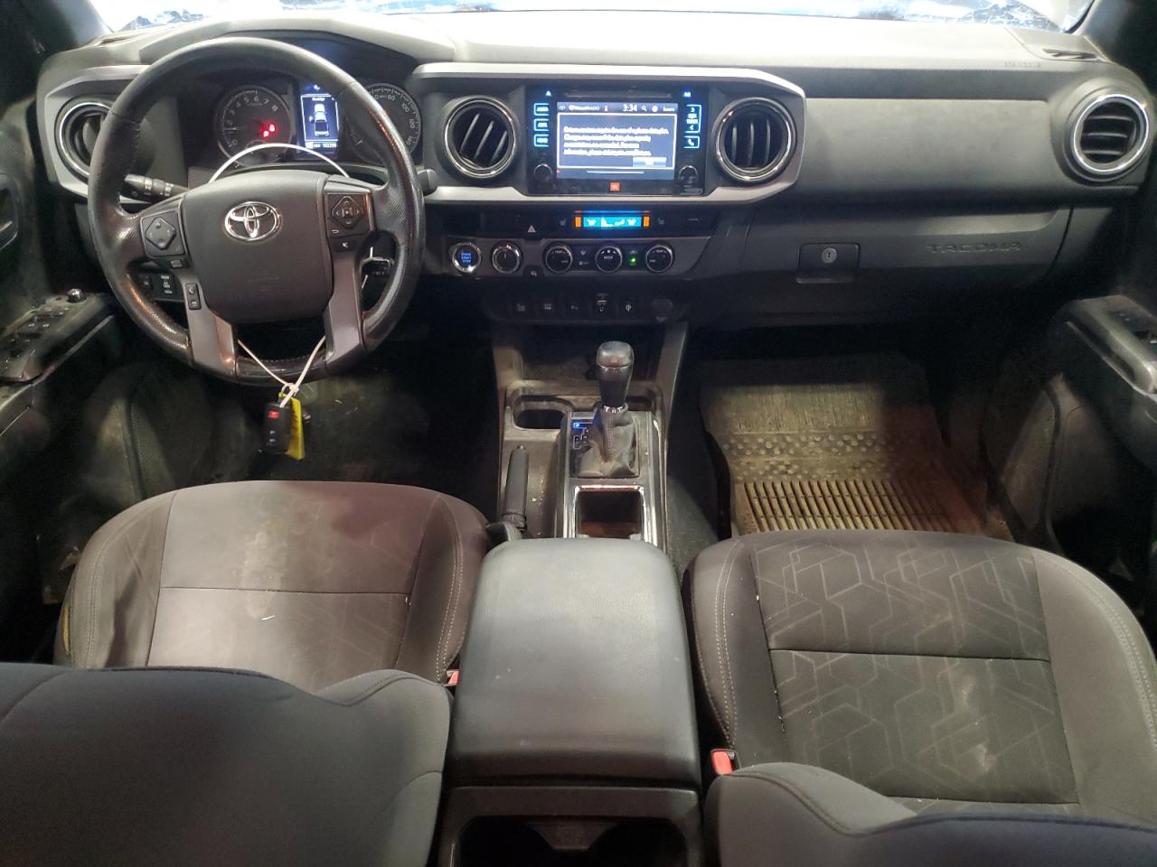 2016 Toyota Tacoma VIN 3TMCZ5ANXGM017714 Copart auction photo, side / front end damage thumbnail 8