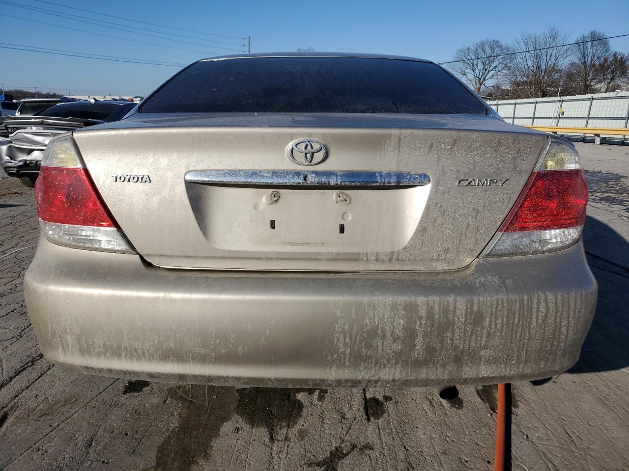2006 Toyota Camry VIN 4T1BE32K16U703999 Copart auction photo, front end / side damage thumbnail 6