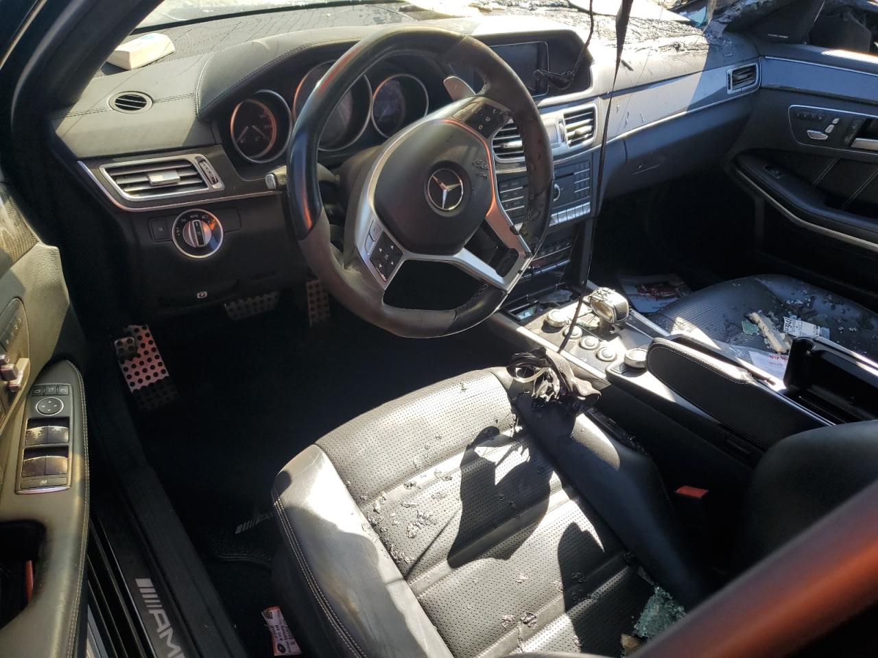 2016 Mercedes-Benz E-klasse VIN WDDHF7GB1GB285832 Copart auction photo, burn damage thumbnail 8