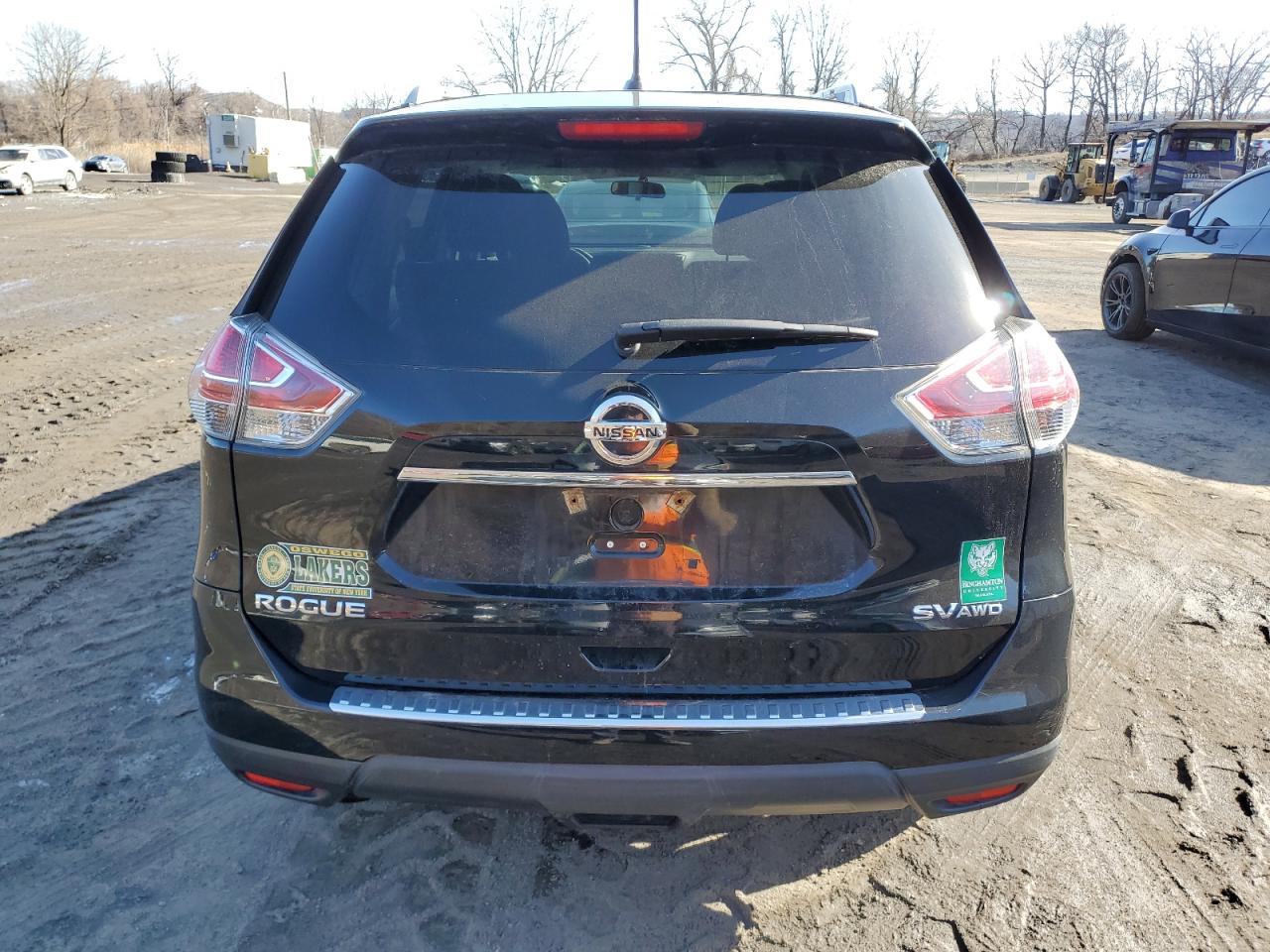 2015 Nissan Rogue VIN 5N1AT2MV5FC910775 Copart auction photo, minor dent/scratches damage thumbnail 6