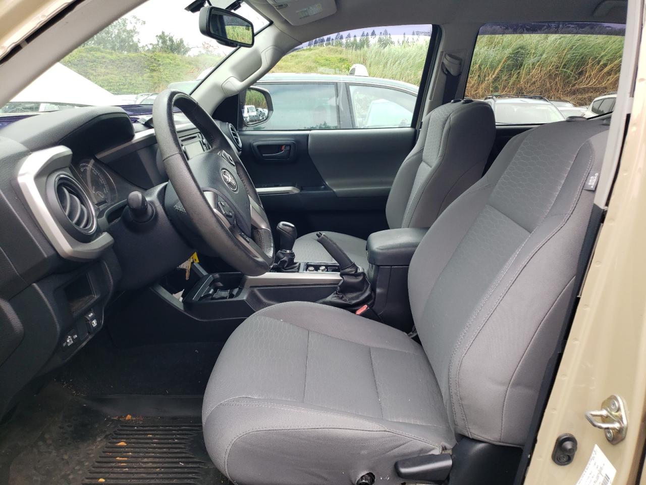 2017 Toyota Tacoma VIN 3TMCZ5AN2HM076564 Copart auction photo, all over damage thumbnail 7