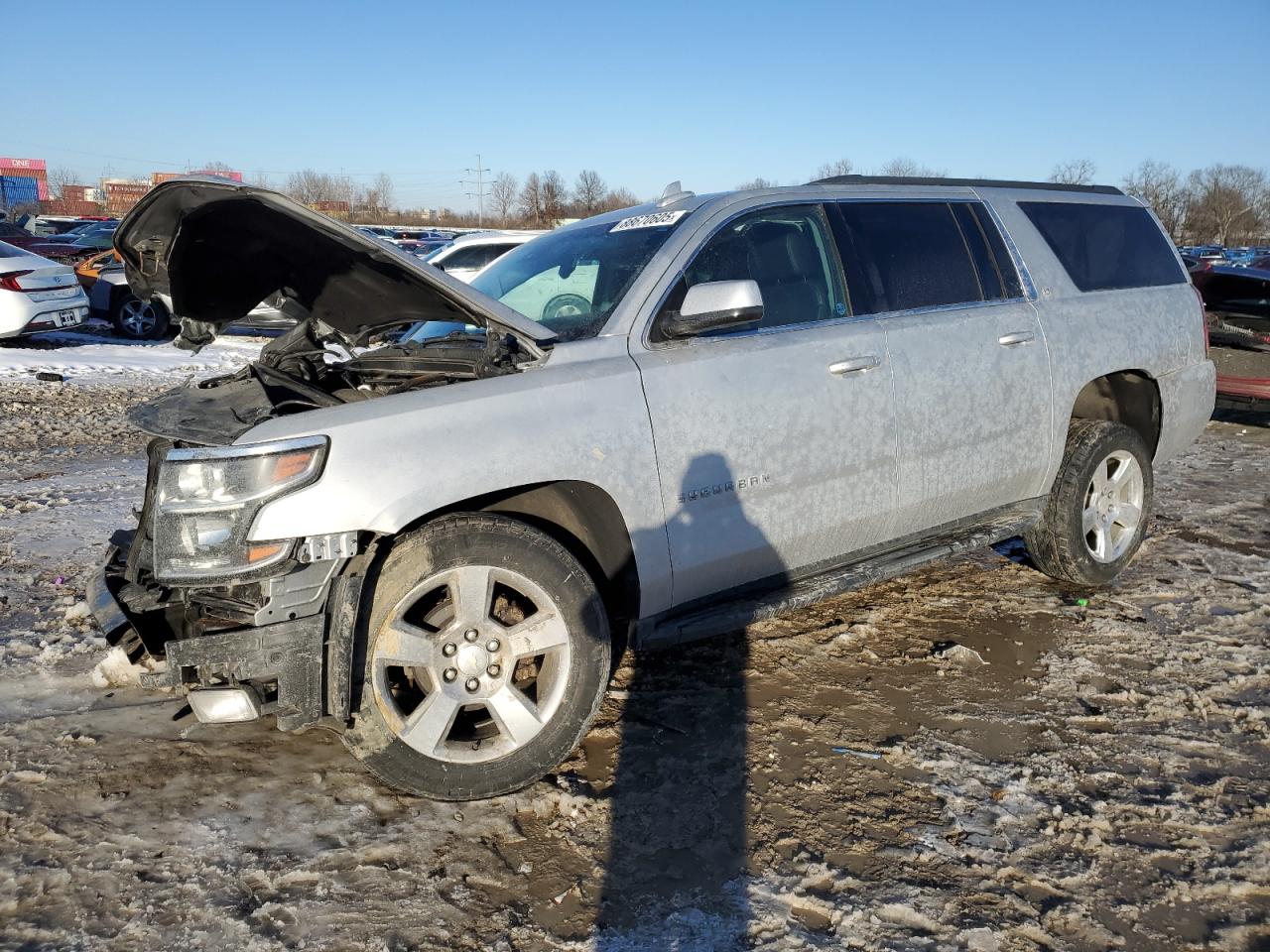 2016 Chevrolet Suburban VIN 1GNSKHKC3GR463482
