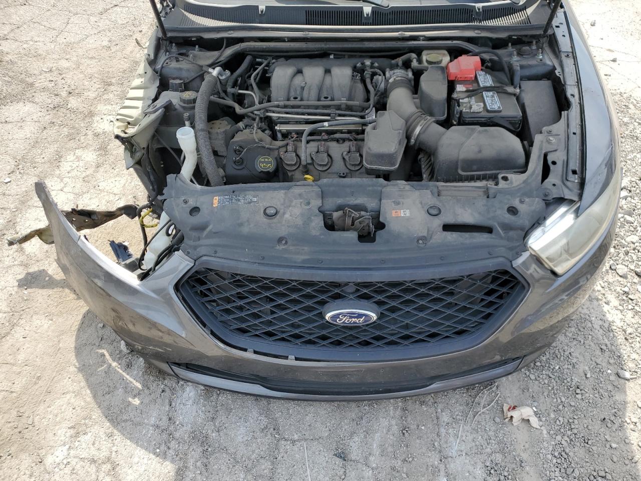 2016 Ford Taurus VIN 1FAHP2E85GG101471 Copart auction photo, side / front end damage thumbnail 12