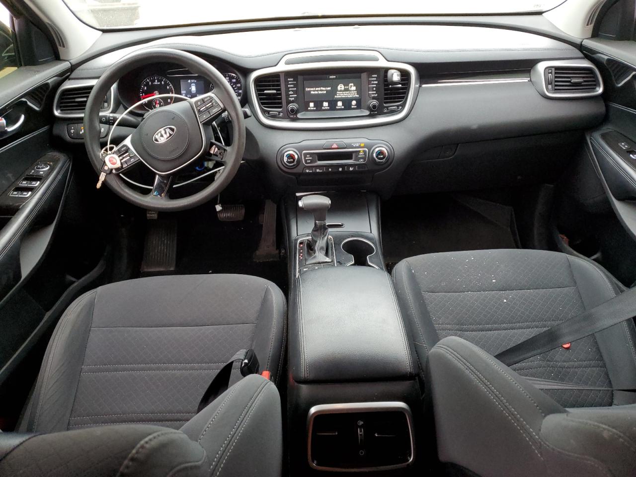 2019 KIA Sorento VIN 5XYPGDA54KG522767 Copart auction photo, hail damage thumbnail 8