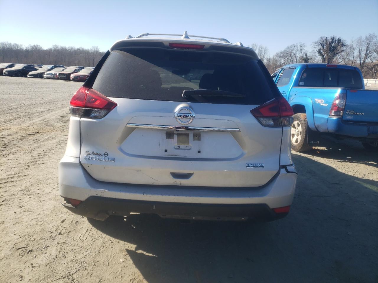2020 Nissan Rogue VIN JN8AT2MT1LW008772 Copart auction photo, front end / rear end damage thumbnail 6