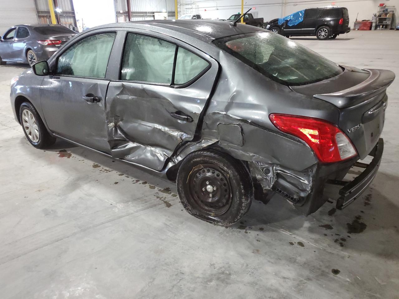 2018 Nissan Versa VIN 3N1CN7AP1JL831159 Copart auction photo, all over damage thumbnail 3