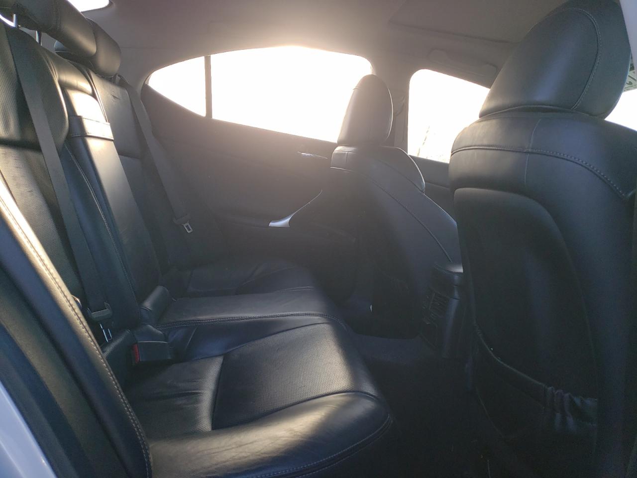 2010 Lexus IS VIN JTHCF5C2XA5040983 Copart auction photo, front end / minor dent/scratches damage thumbnail 10