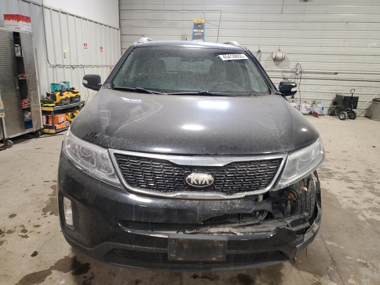 2014 KIA Sorento VIN 5XYKTCA6XEG473376 Copart auction photo, front end / rear end damage thumbnail 5