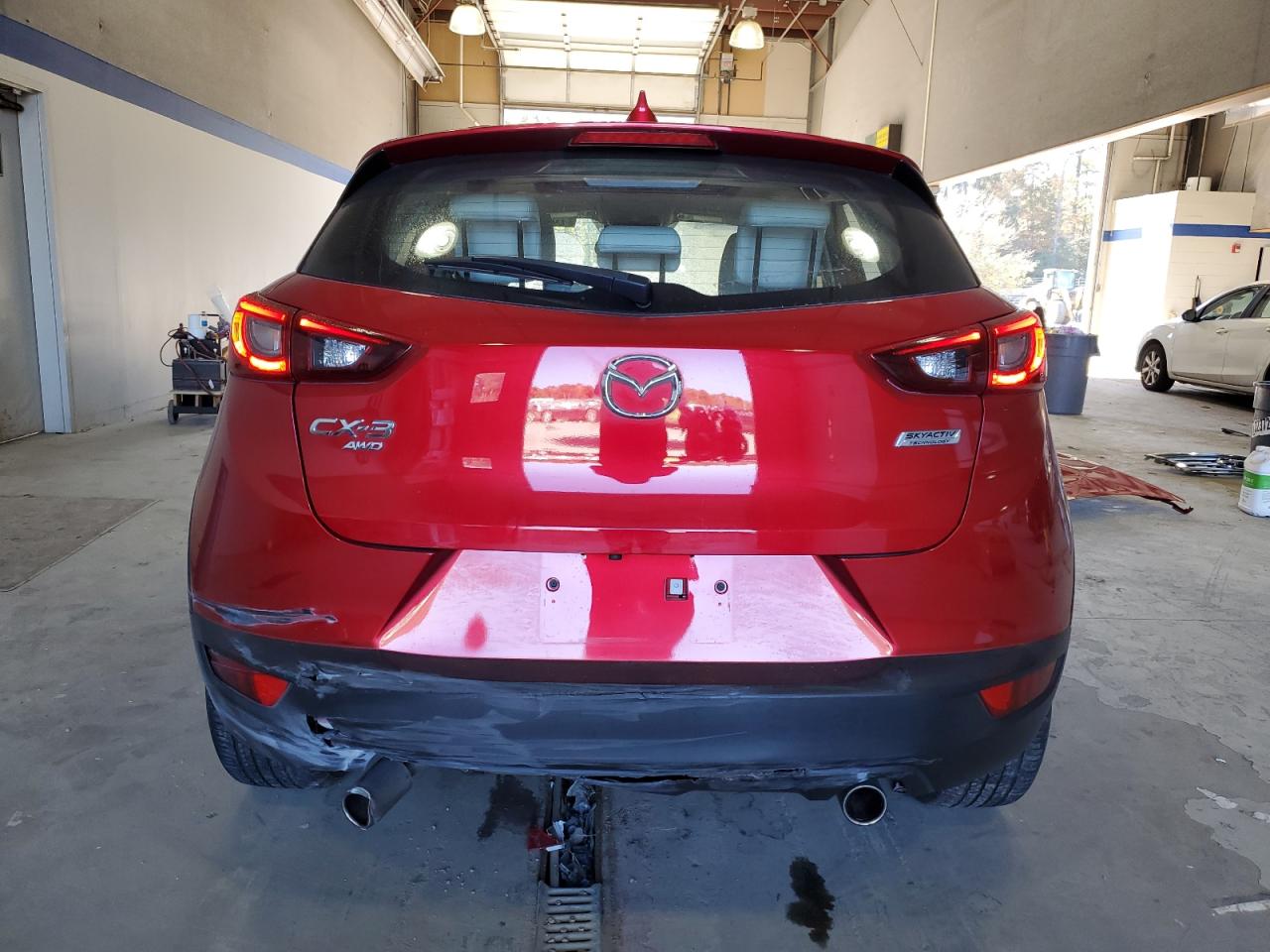 2016 Mazda CX-3 VIN JM1DKBD71G0126330 Copart auction photo, front end damage thumbnail 6
